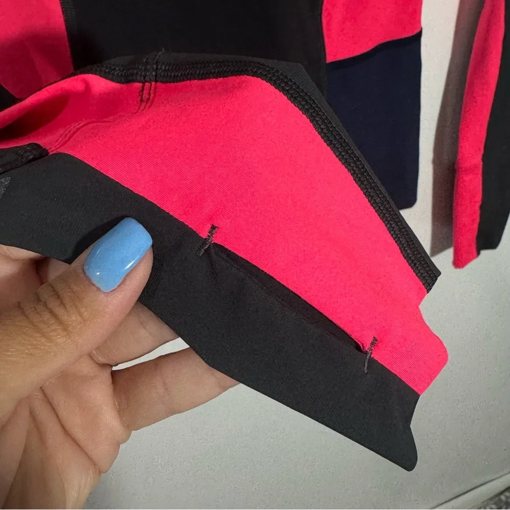 Lululemon Trail Bound‎ Long Sleeve Deep Coal Deep Navy Electric Coral Size 4